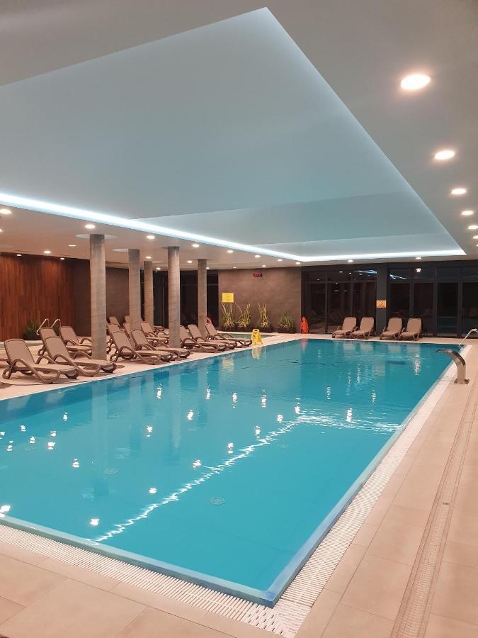 Apartament Medallion 科沃布热格 外观 照片